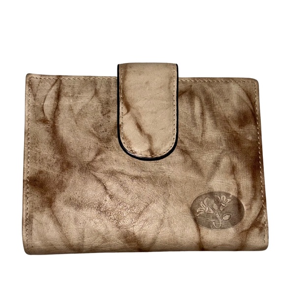 Buxton Handbags - Buxton Top Grain Leather Wallet Taupe Marble Finish Gold Trim